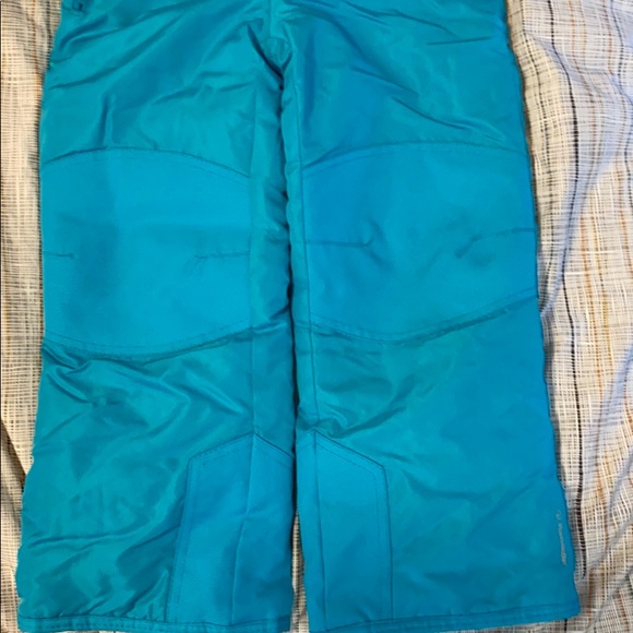 Skiing Overall for Kids - Picture 2 of 7